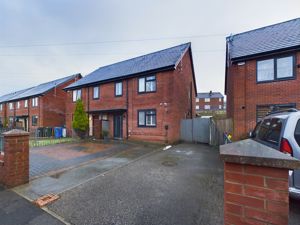 Photo 33- click for photo gallery